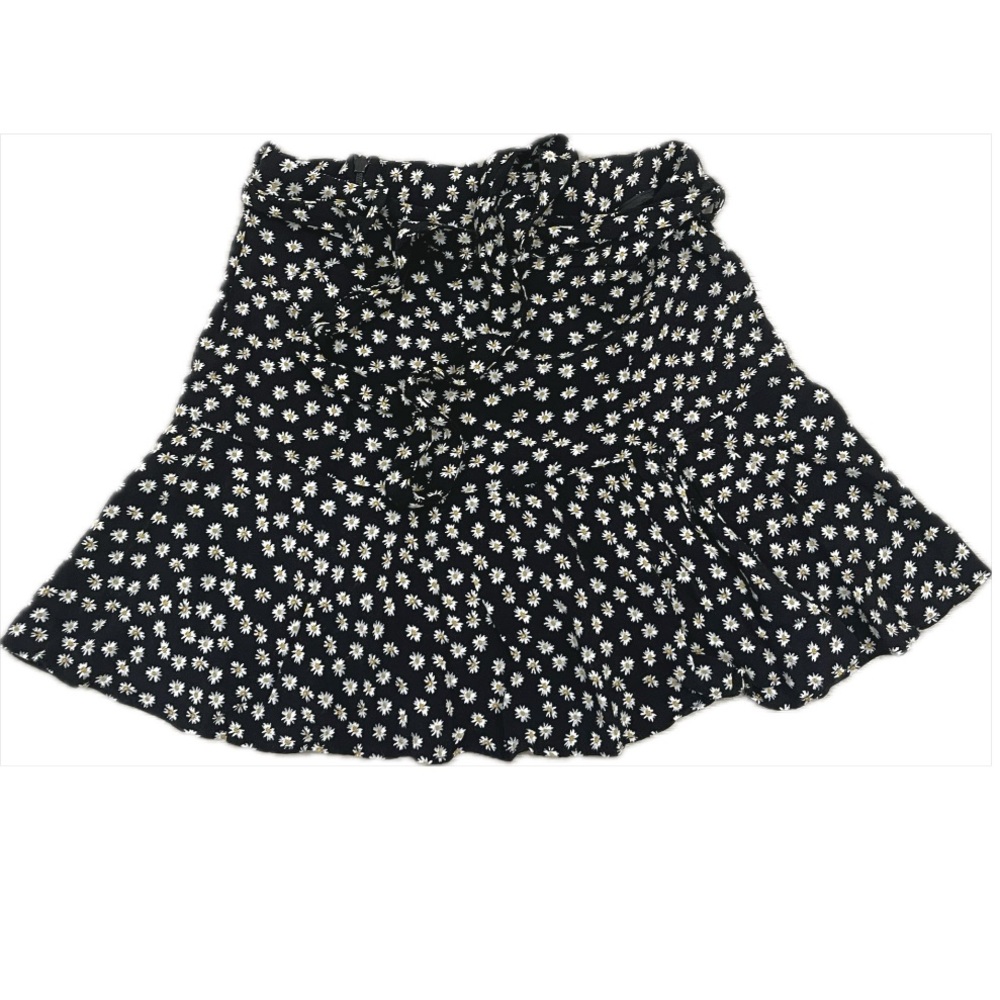 Zara Women’s Black White Floral Mini Skirt with Shorts size S